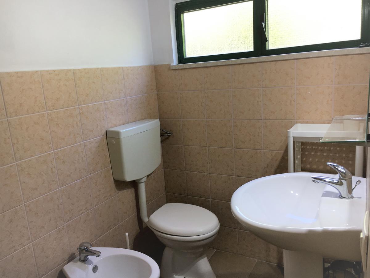Villa Del Falso Pepe Avola Luaran gambar
